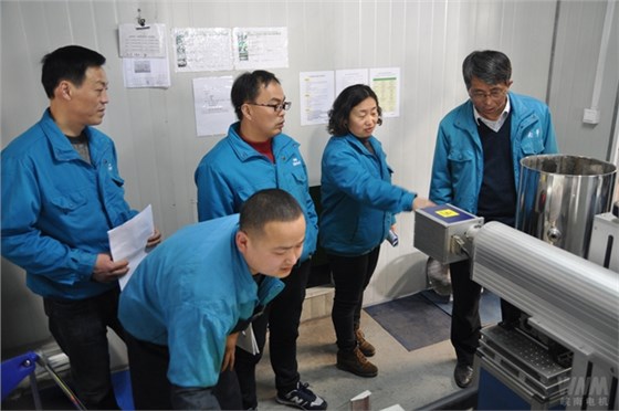 皖南電機開展小改小革推進(jìn)技術(shù)創(chuàng)新2